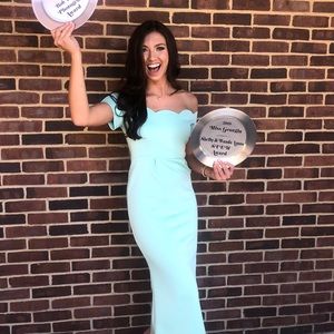 Mint Midi dress size small